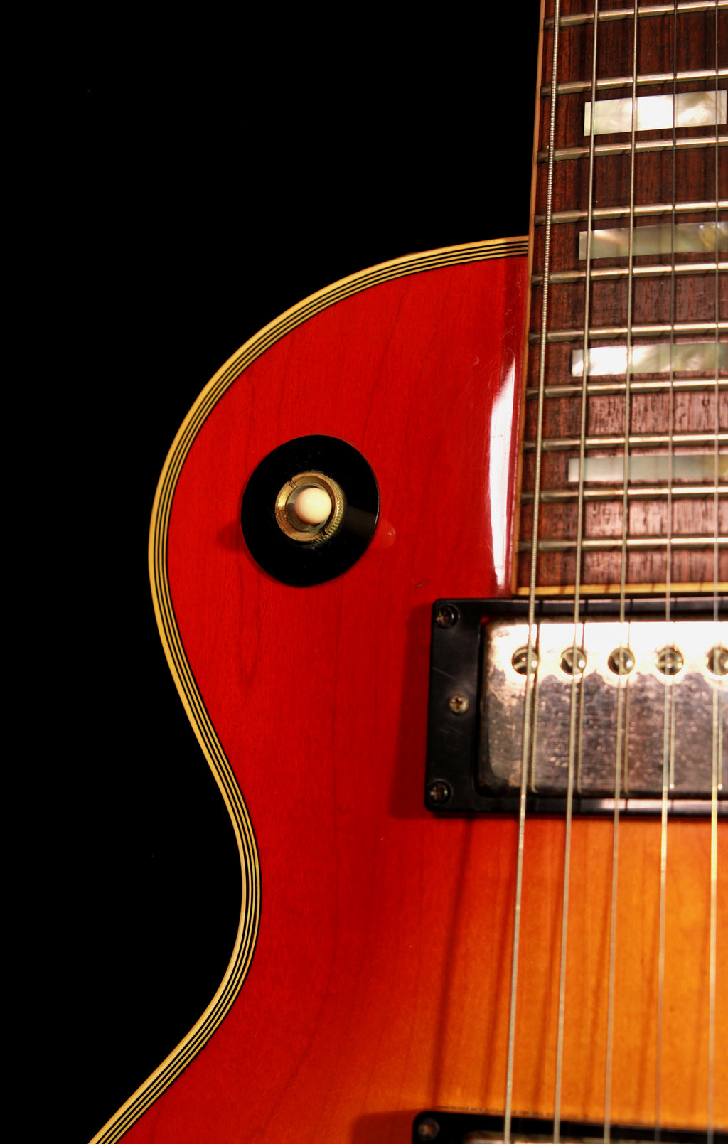 Greco EG-800CR Super Sound Cherry Sunburst 1981 (Les Paul Custom Lawsuit)