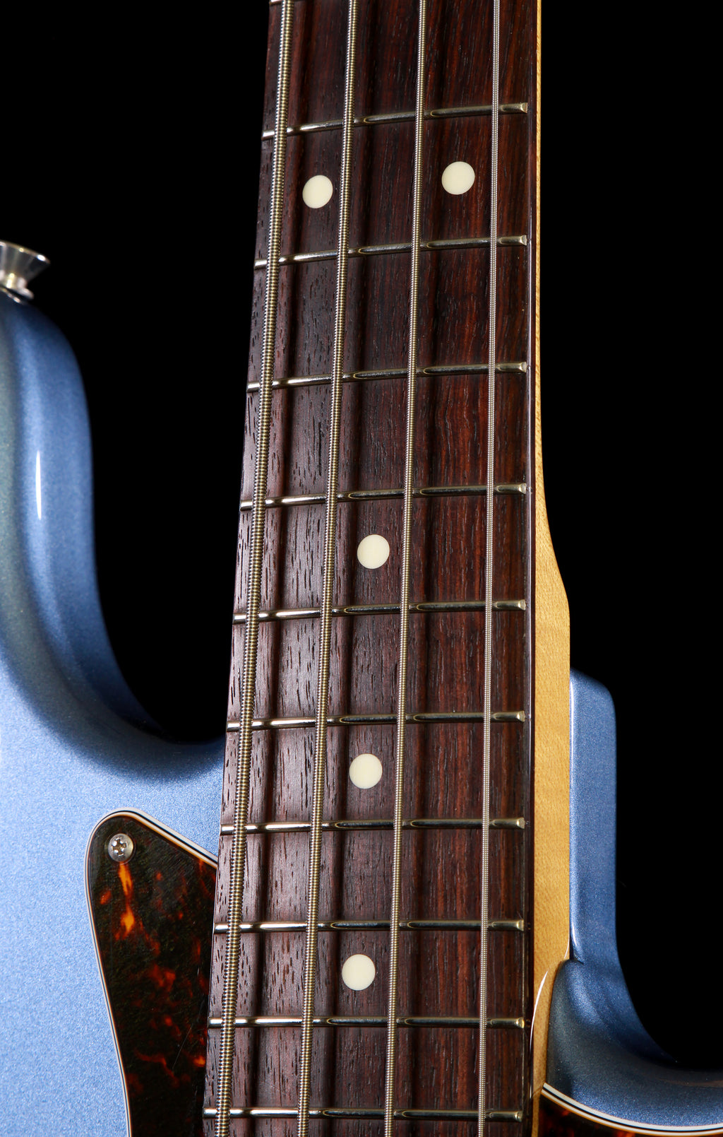 Fender Japan Jazz Bass ‘62 Reissue JB62 Lake Placid Blue / Tortoise Pickguard