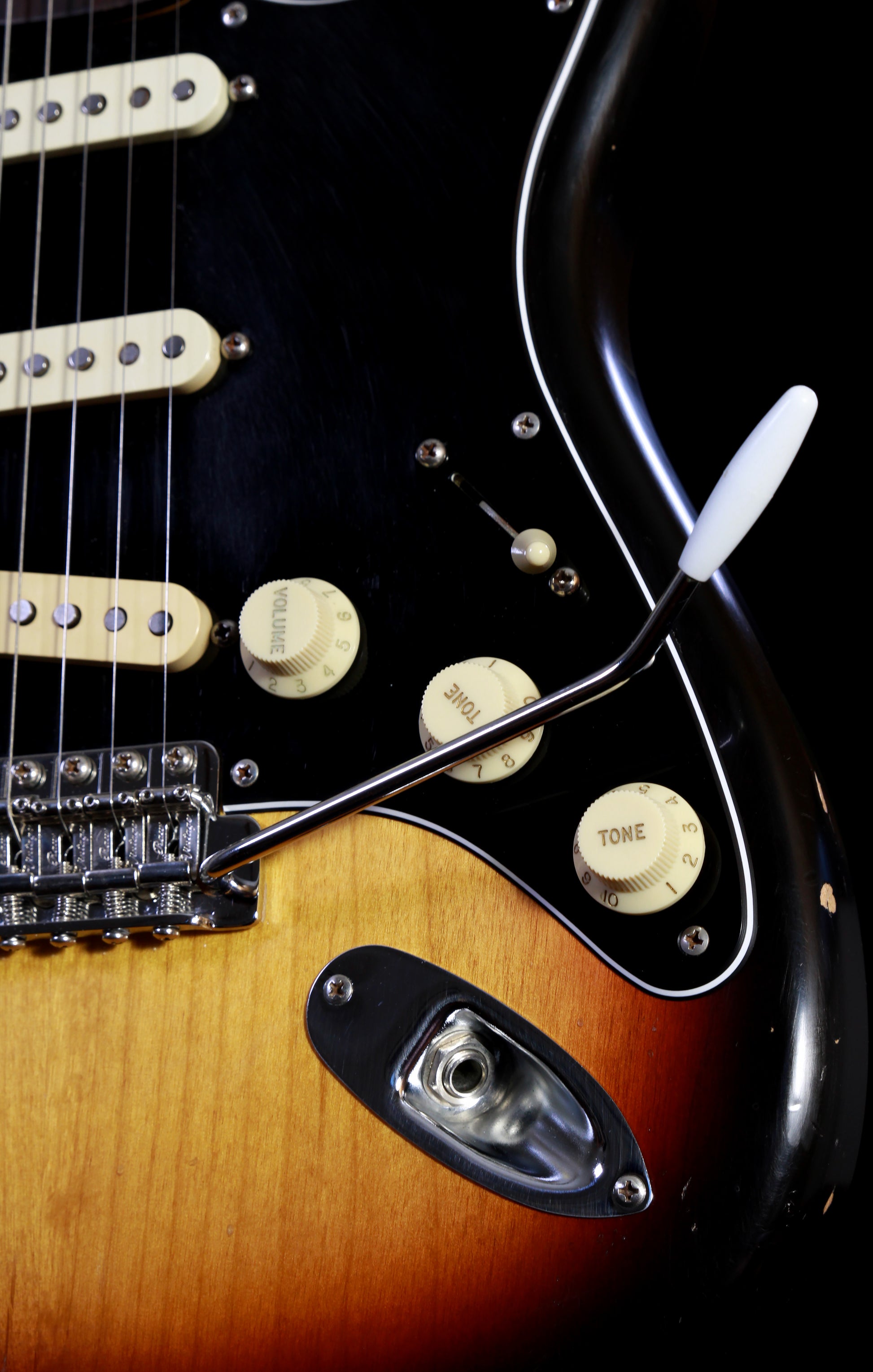 Navigator by ESP N-ST-380 / R 3-Tone Sunburst Relic