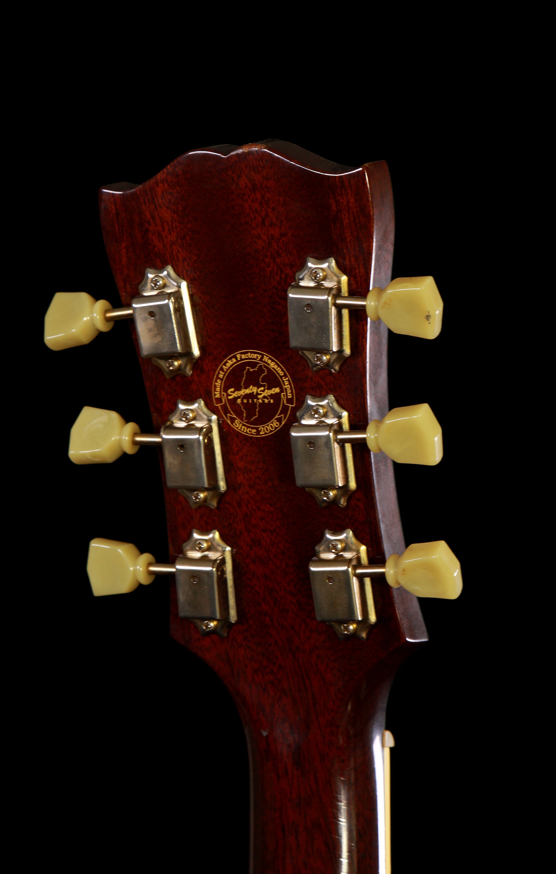 SeventySeven Guitars Albatross DX