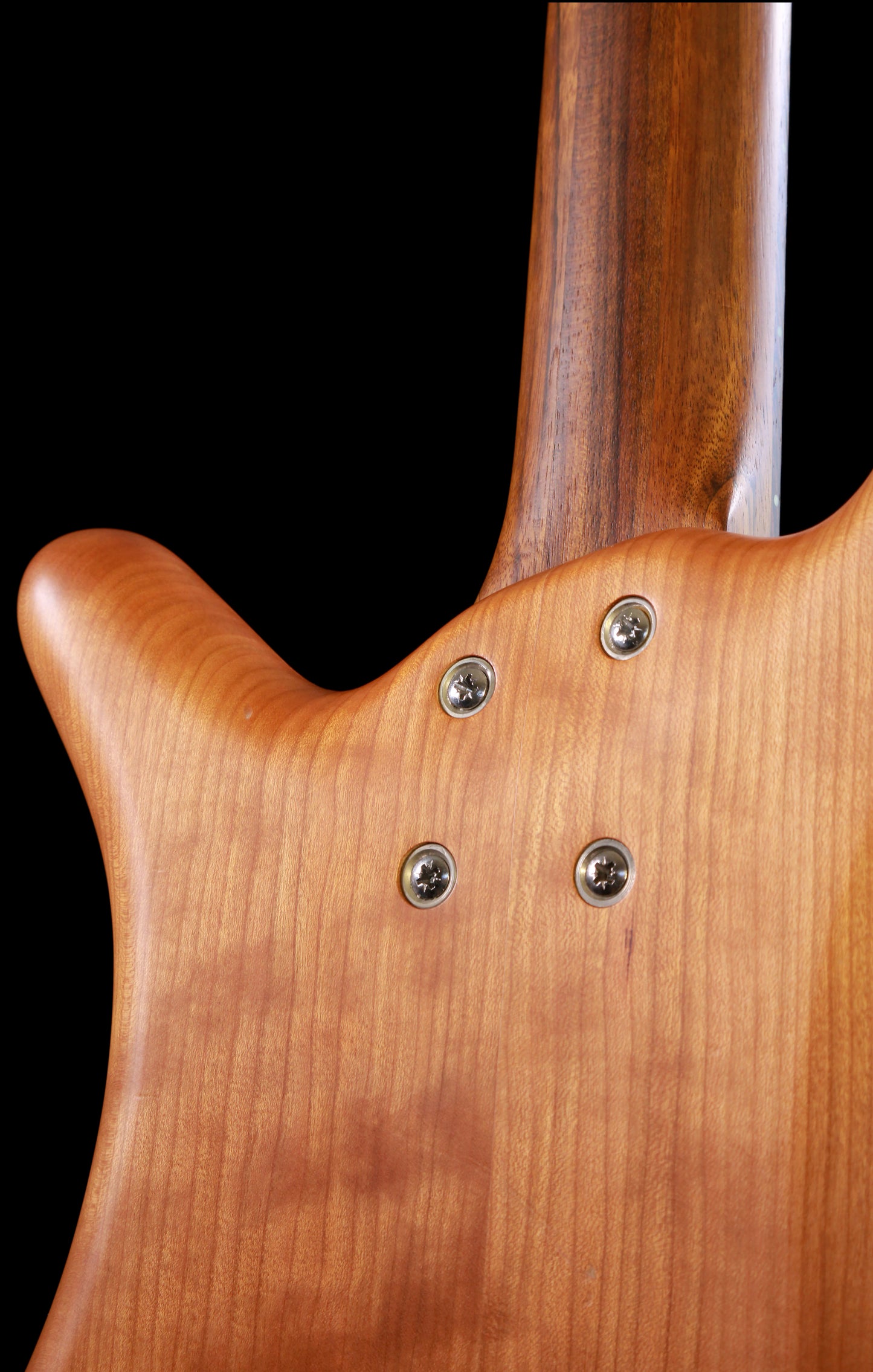 Warwick Teambuilt Pro Series Streamer LX, 4-String Natural Transparent Satin