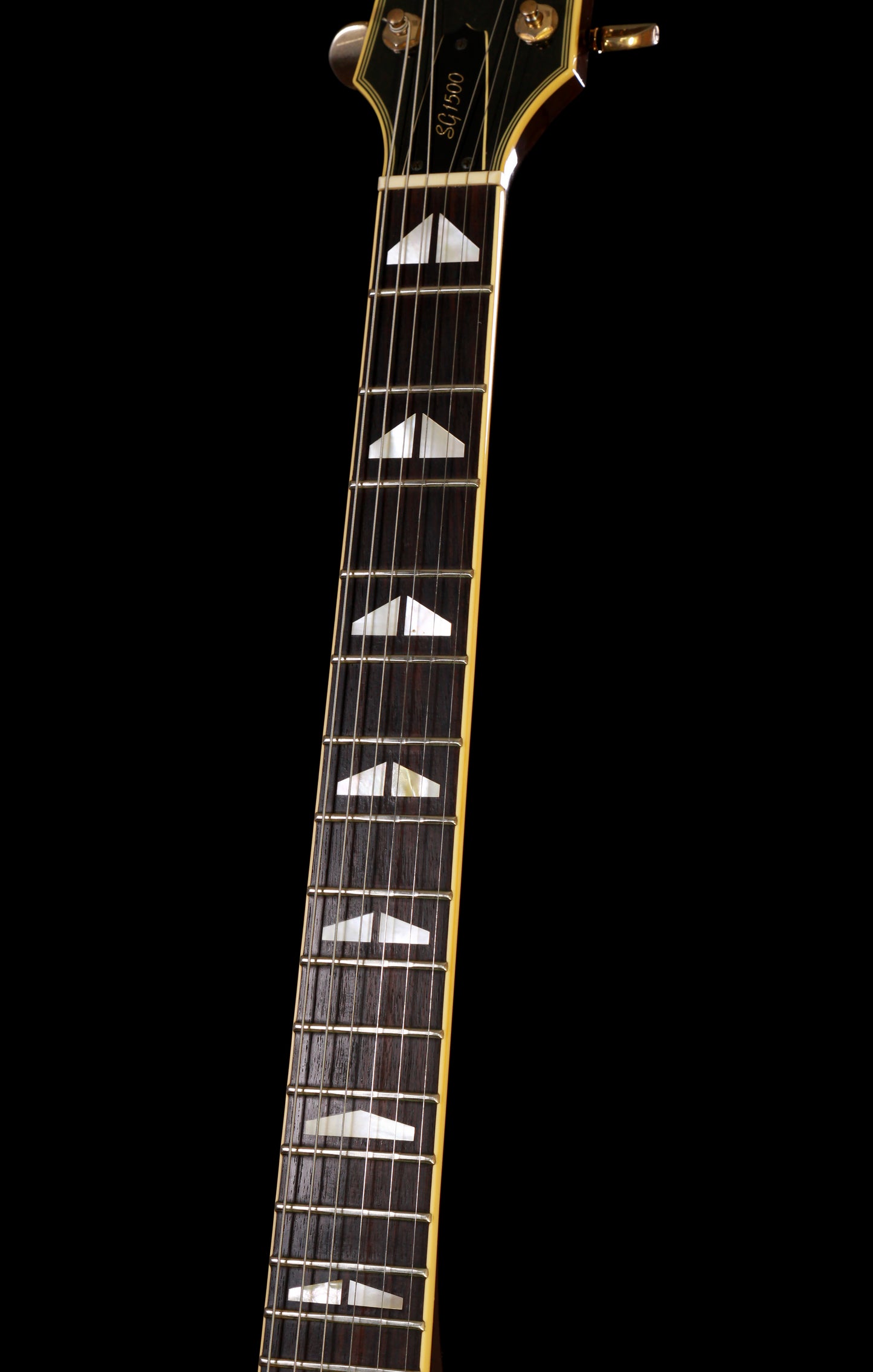 Yamaha SG-1500 Oil Stain