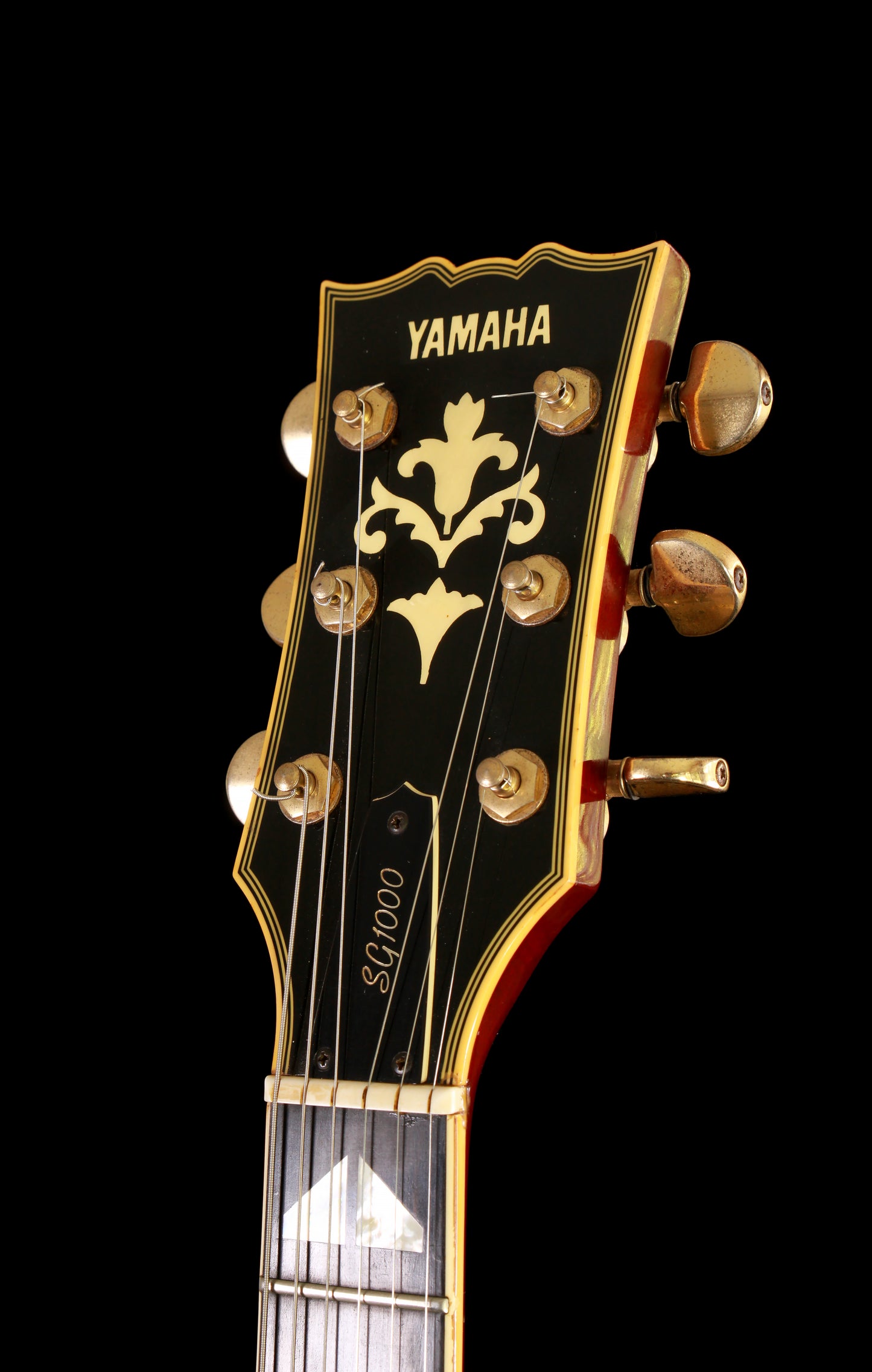 Yamaha SG-1000 Cherry Sunburst 1980’s