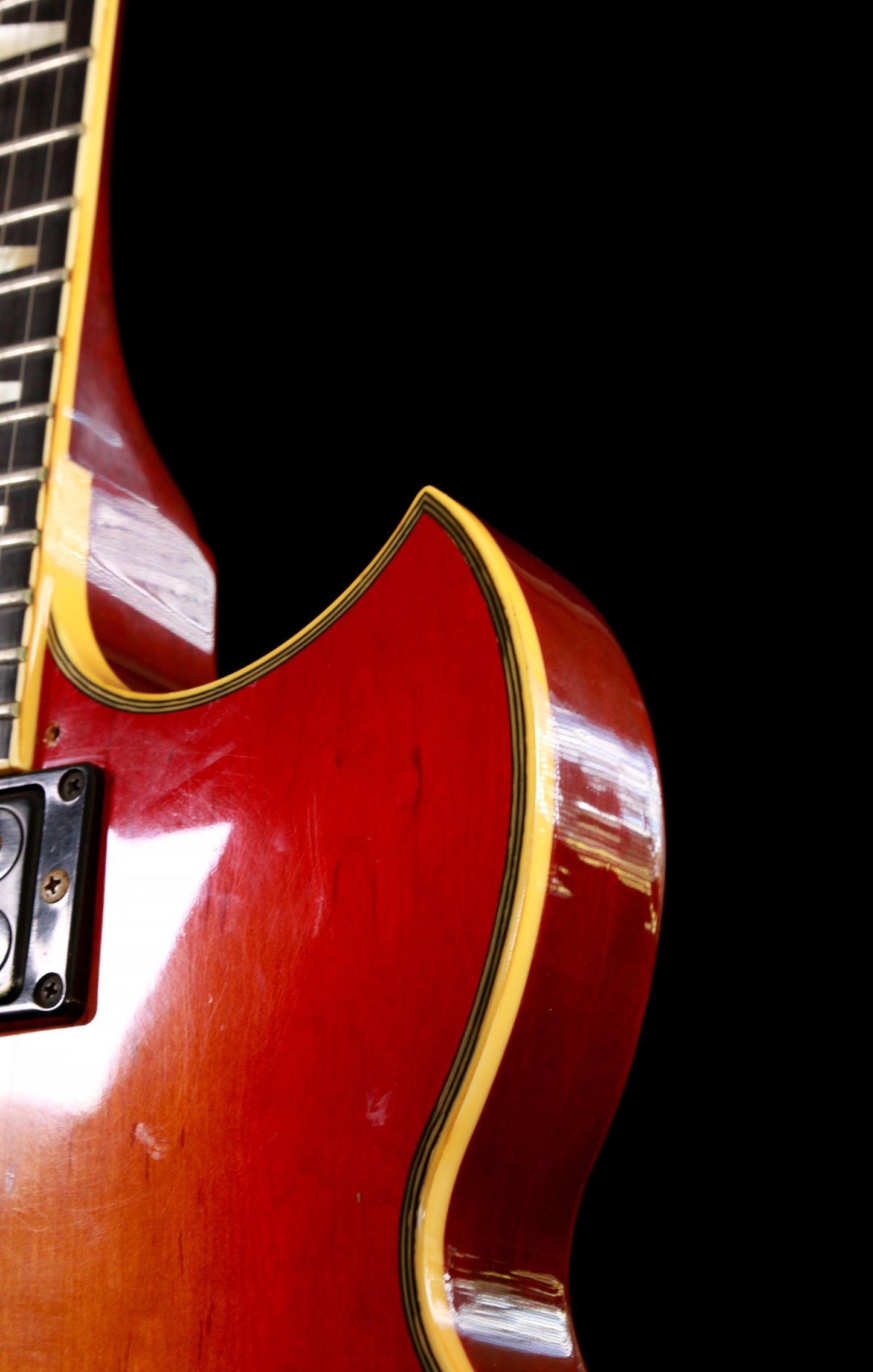 Yamaha SG-1000 Cherry Sunburst 1980’s